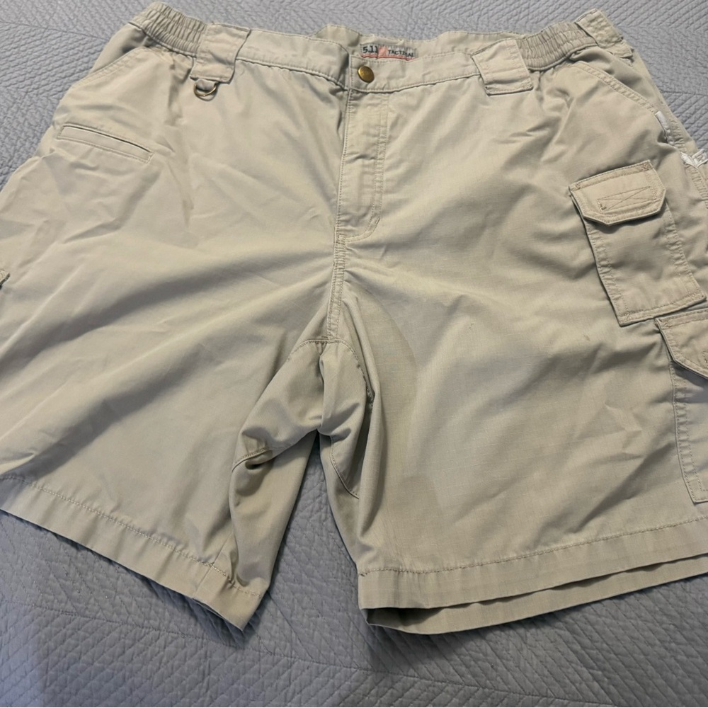 Men's 5.11 Tan Cargo Shorts